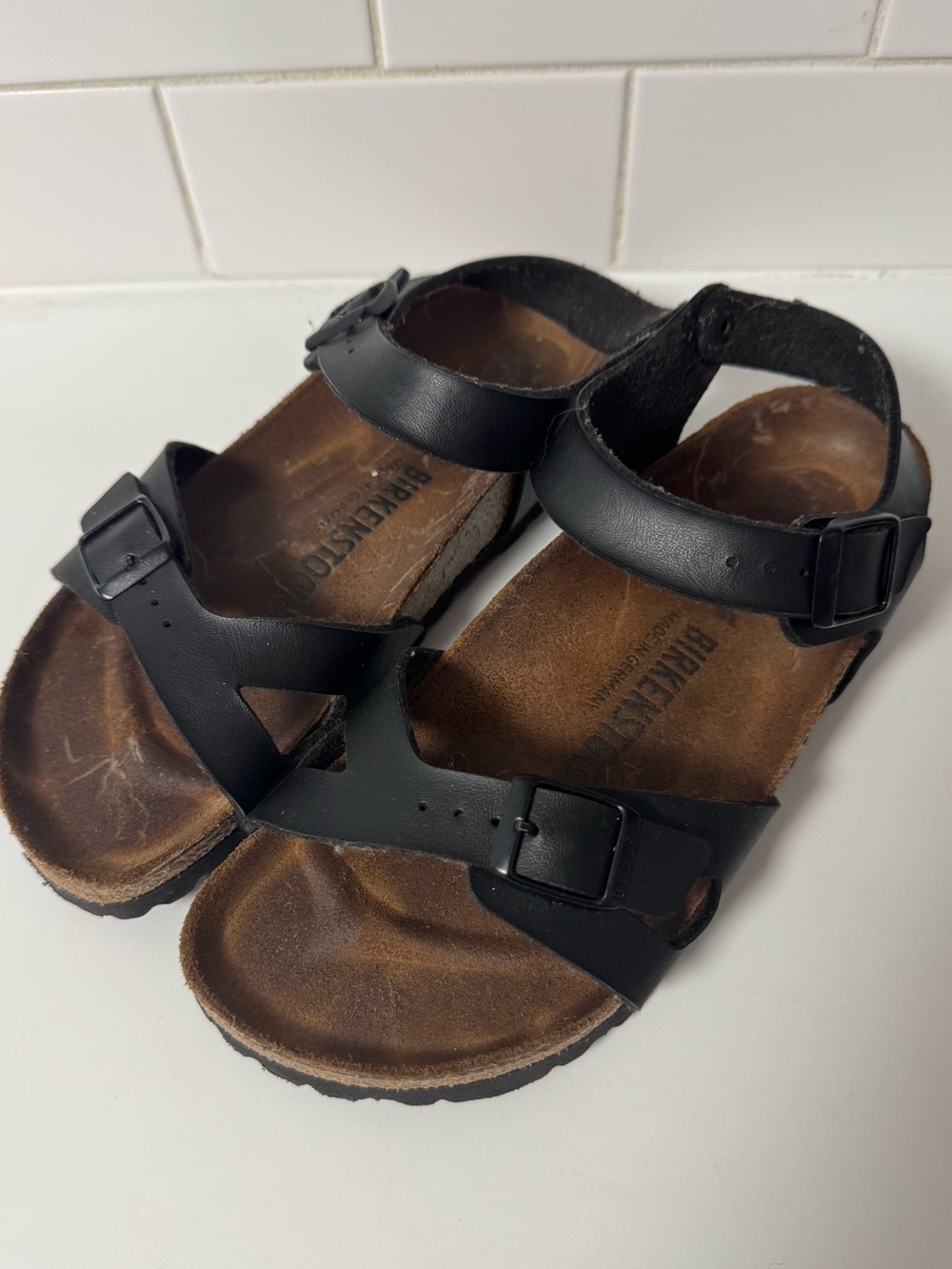 Black Strappy Buckle Sandals - Birkenstock